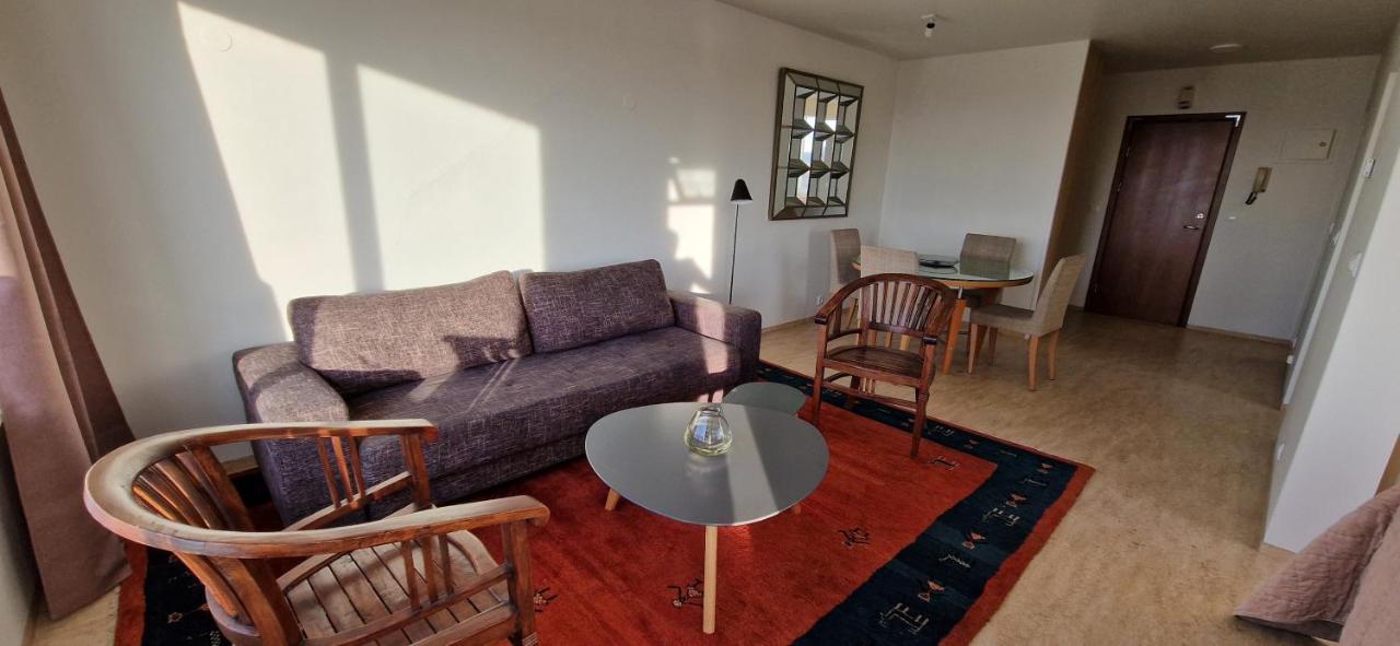 Panoramic Studio Apartment With Stunning View - Free Parking Reykjavík Buitenkant foto